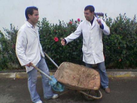 C Abderrehman mon ami au travaille